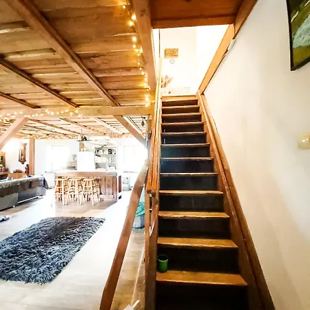 Stary Dom, A Moze Kruklanki