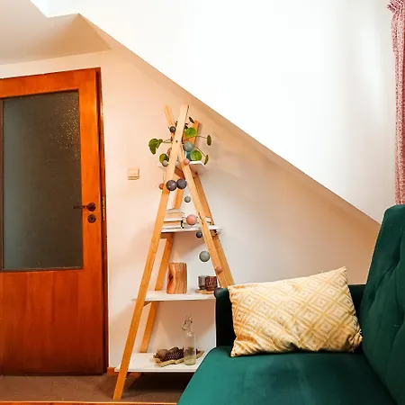 Stary Dom, A Moze Kruklanki