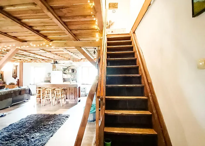 Stary Dom, A Może Kruklanki